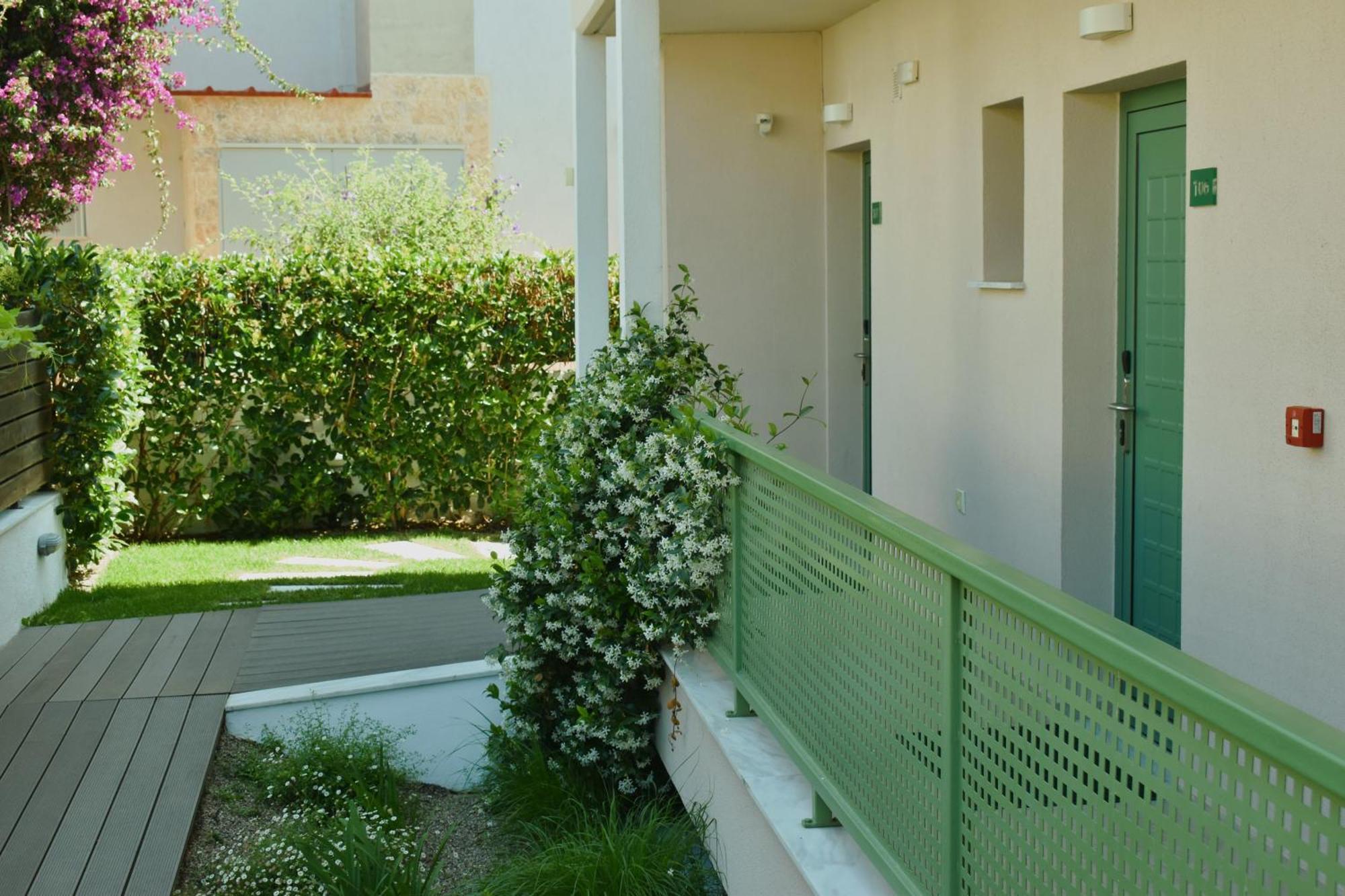 Alegria Suites Nikiti  Exterior foto